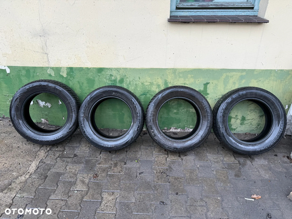 Komplet opon 4 szt. Nexen winguard suv 235/60 r17 bdb stan!