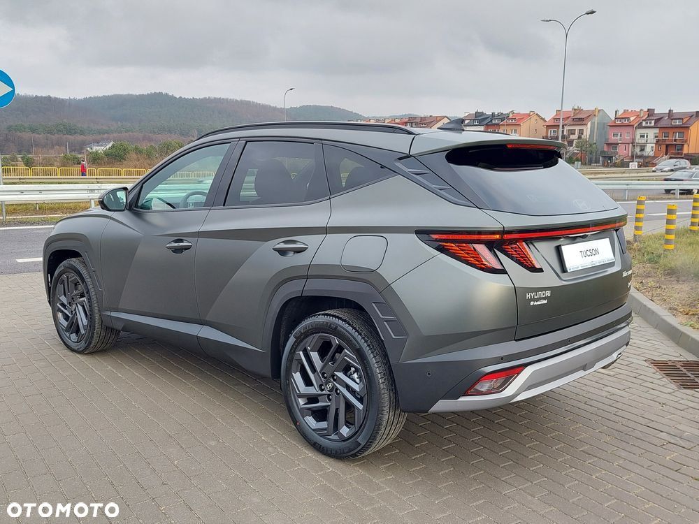 Hyundai Tucson 1.6 T-GDi HEV Smart Black 2WD - 5