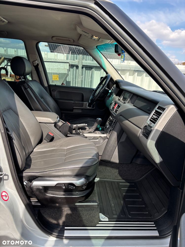 Land Rover Range Rover - 16