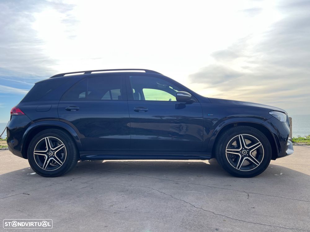 Mercedes-Benz GLE 350 d 4Matic 9G-TRONIC AMG Line - 4