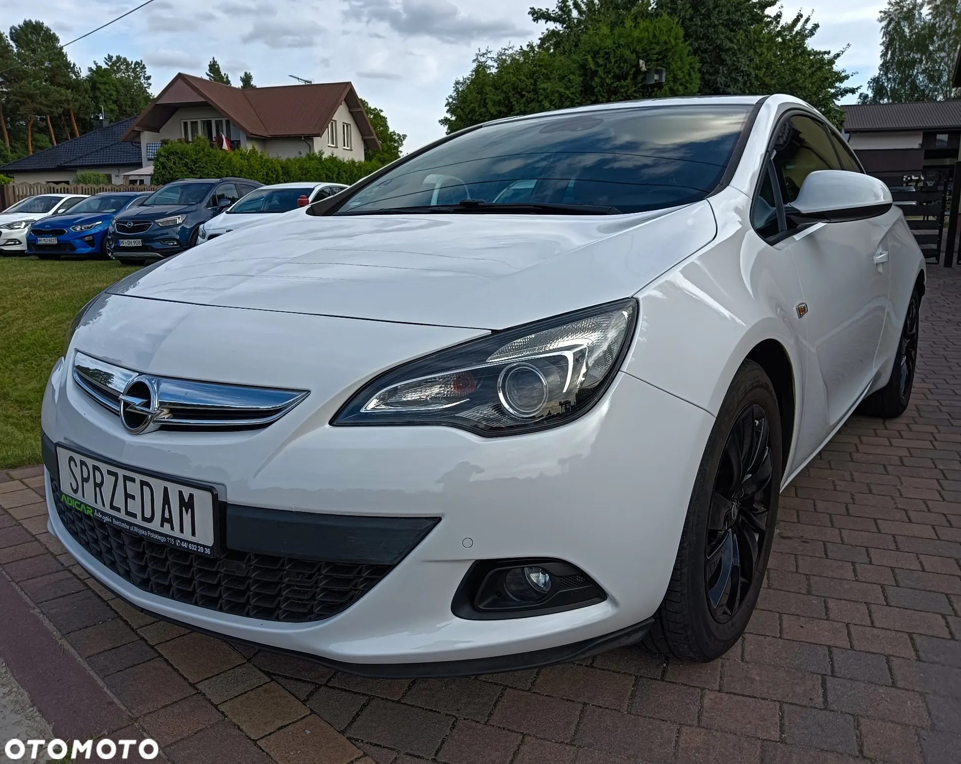 Opel Astra GTC 1.4 Turbo Edition - 18