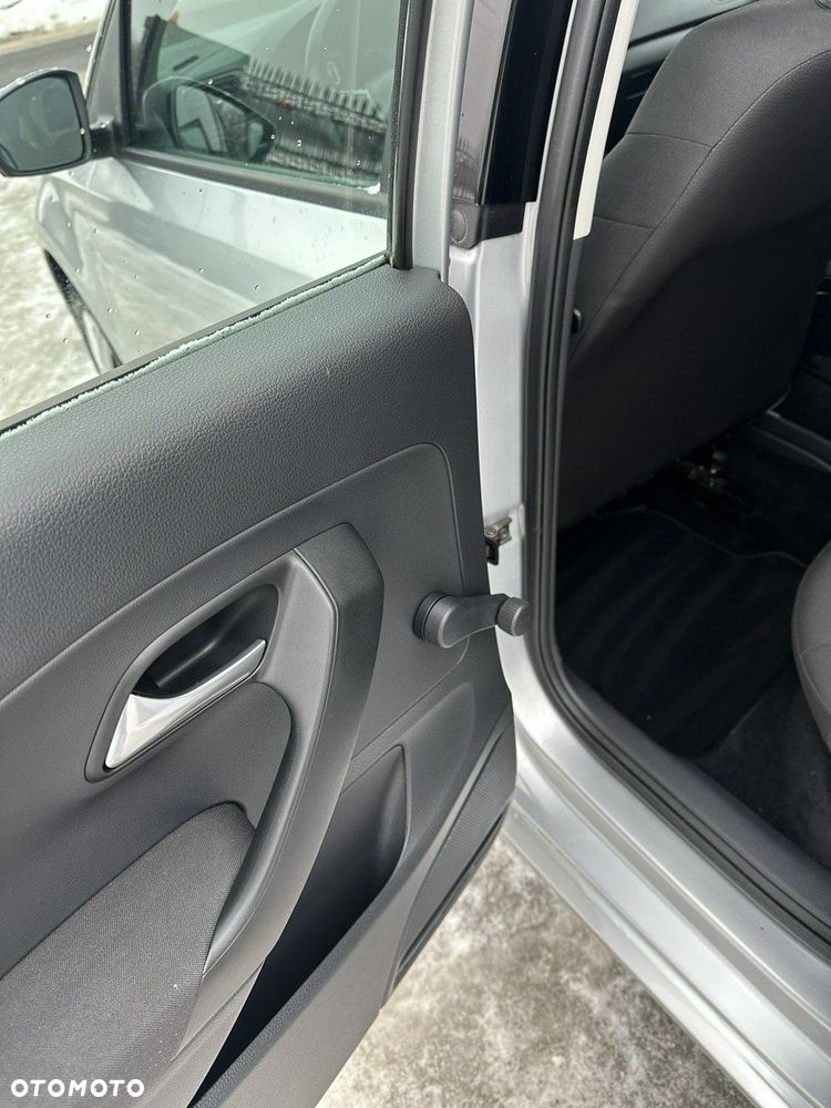 Volkswagen Polo - 28