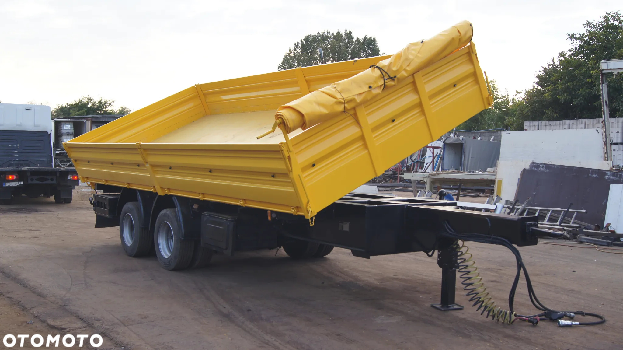 Schmitz Cargobull - 24