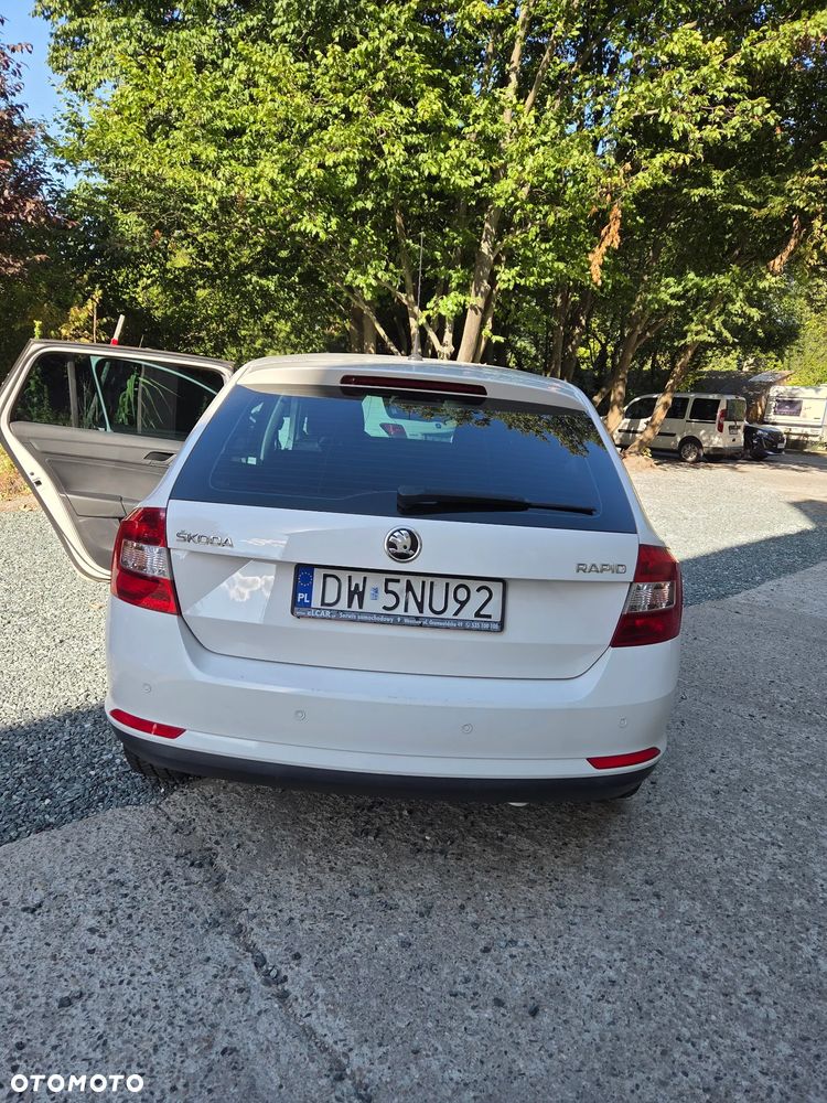 Skoda RAPID 1.4 TDI DPF Active - 18