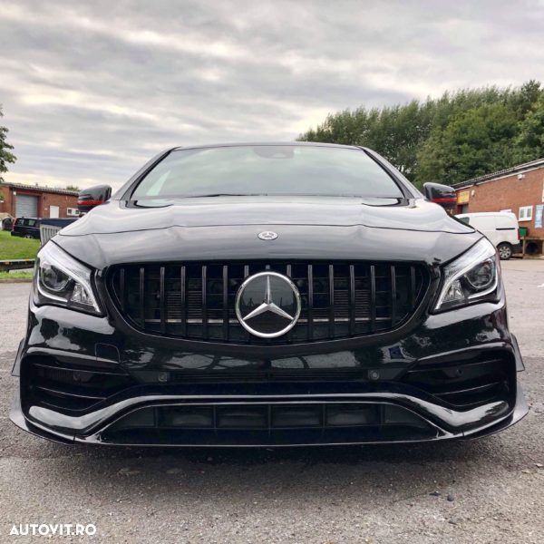 Grila Mercedes-Benz CLA W117 Fcaelif Model GT-R Negru lucios 2016-2018 Emblema mercedes inclus - 1