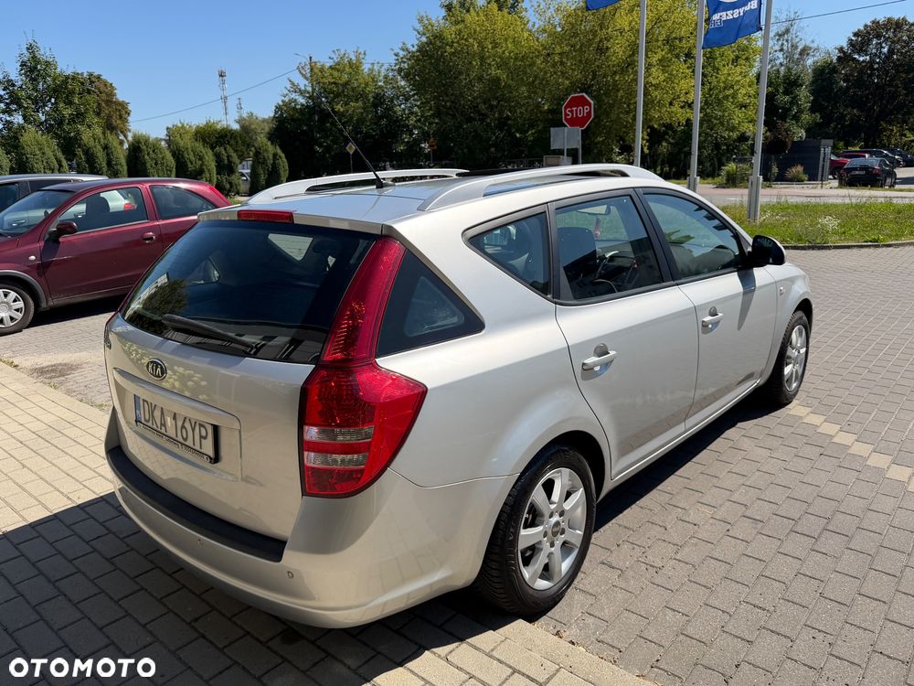 Kia Ceed 1.6 XL - 5