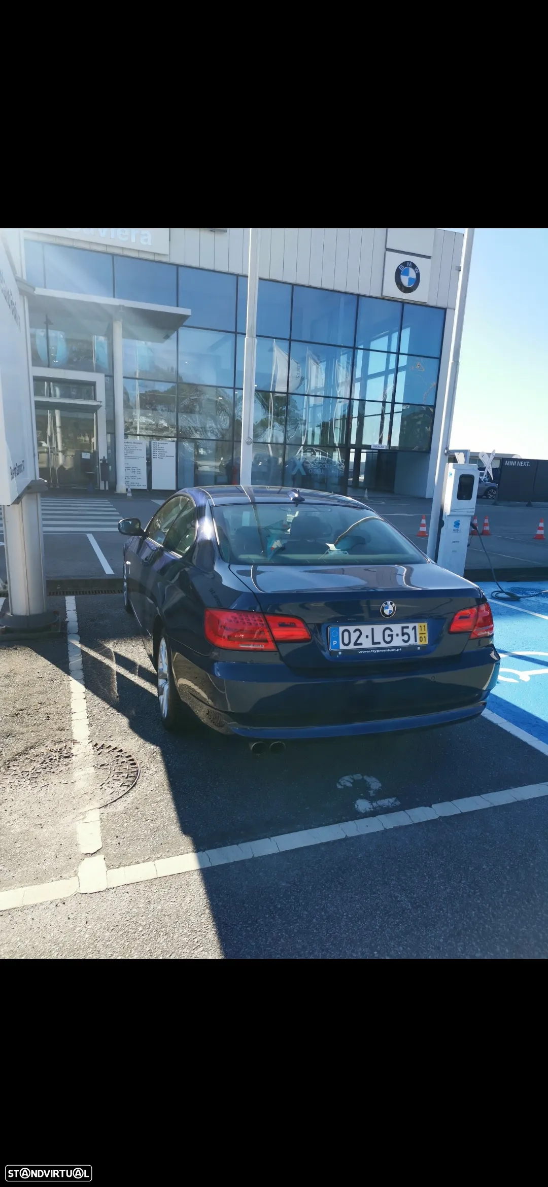 BMW 320 i Coupe - 2