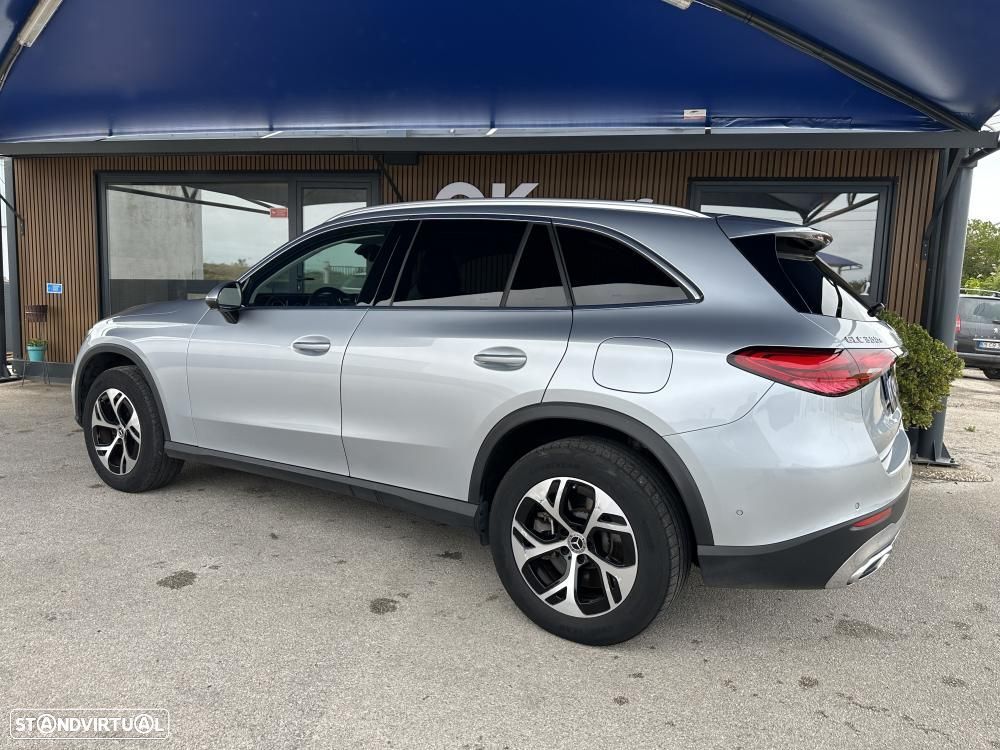 Mercedes-Benz GLC 300 e 4Matic 9G-TRONIC Avantgarde Advanced - 15