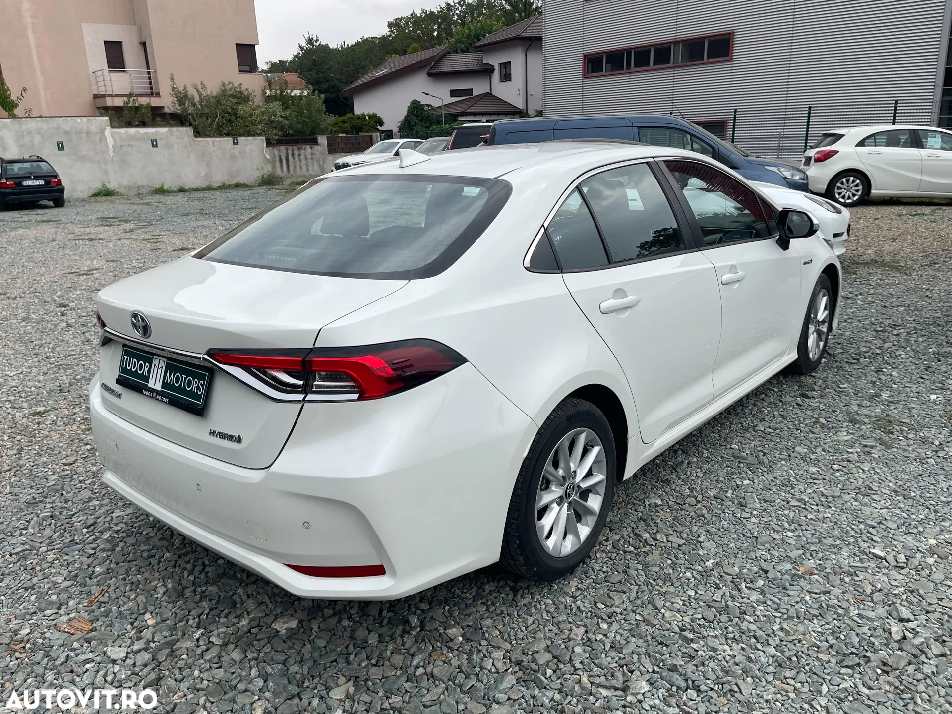 Toyota Corolla Sedan 1.8 HSD Dynamic - 4