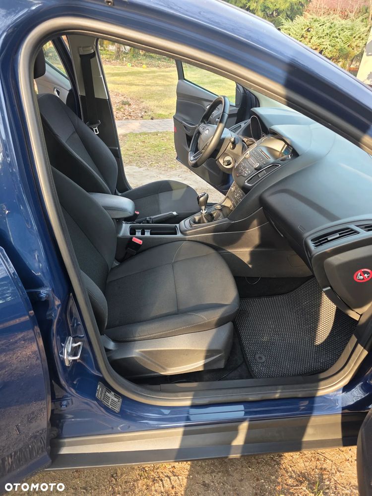 Ford Focus - 4