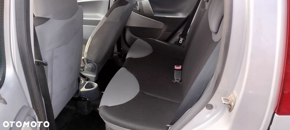 Peugeot 107 - 19