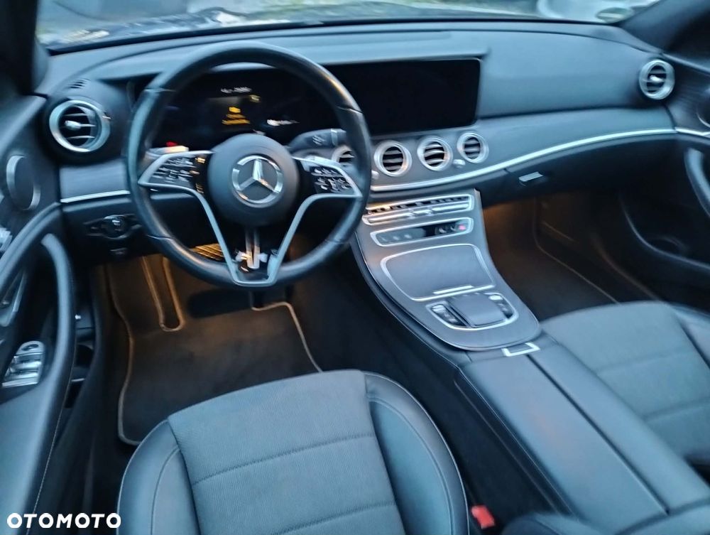 Mercedes-Benz Klasa E 300 de 9G-TRONIC Avantgarde - 9