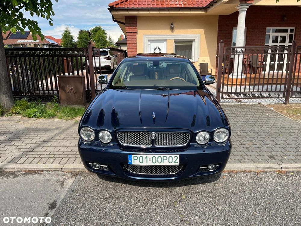 Jaguar XJ XJ8 4.2 LWB Executive - 16