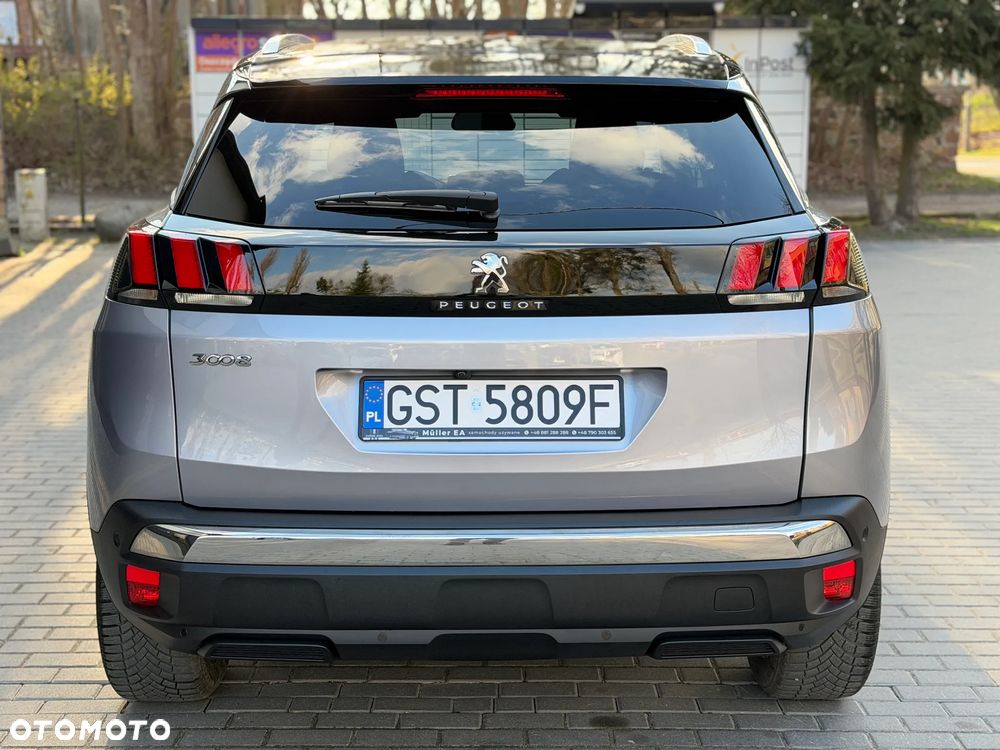 Peugeot 3008 1.2 PureTech Allure S&S EAT8 - 12