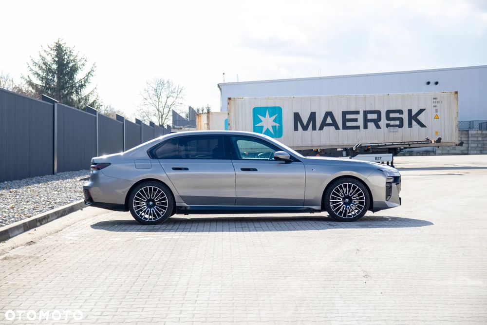 BMW Seria 7 - 9