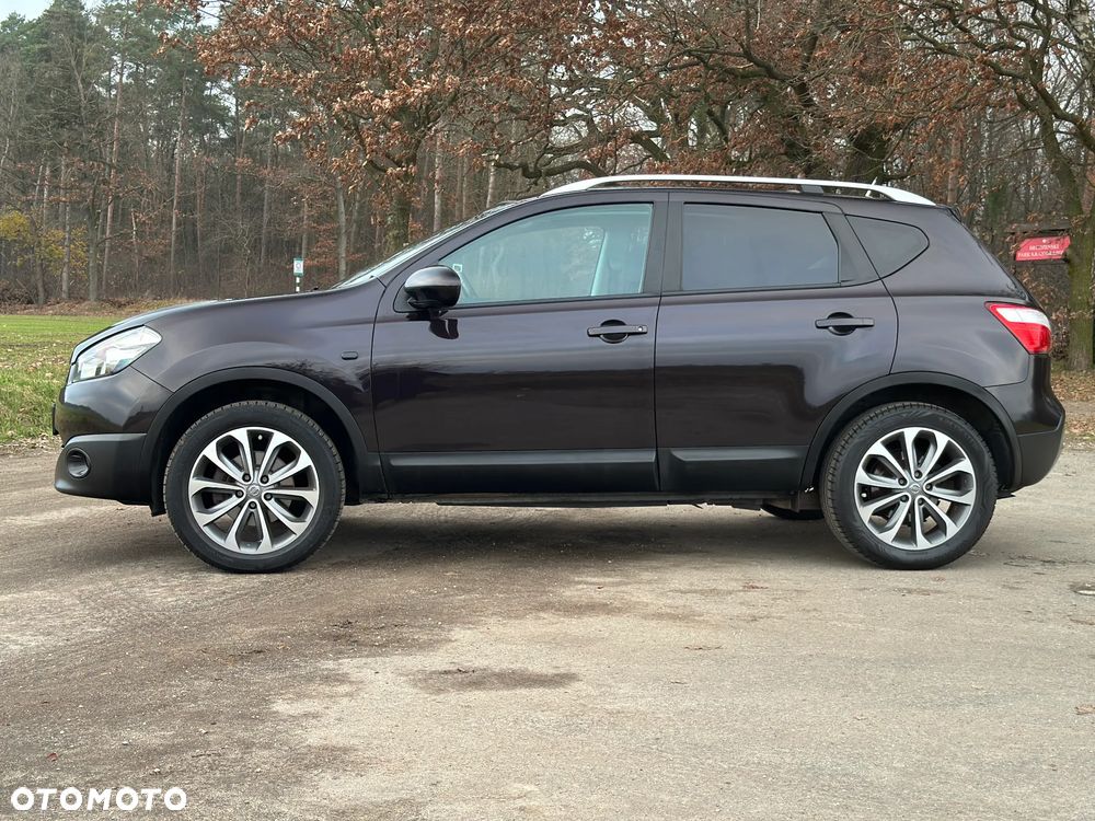 Nissan Qashqai - 10