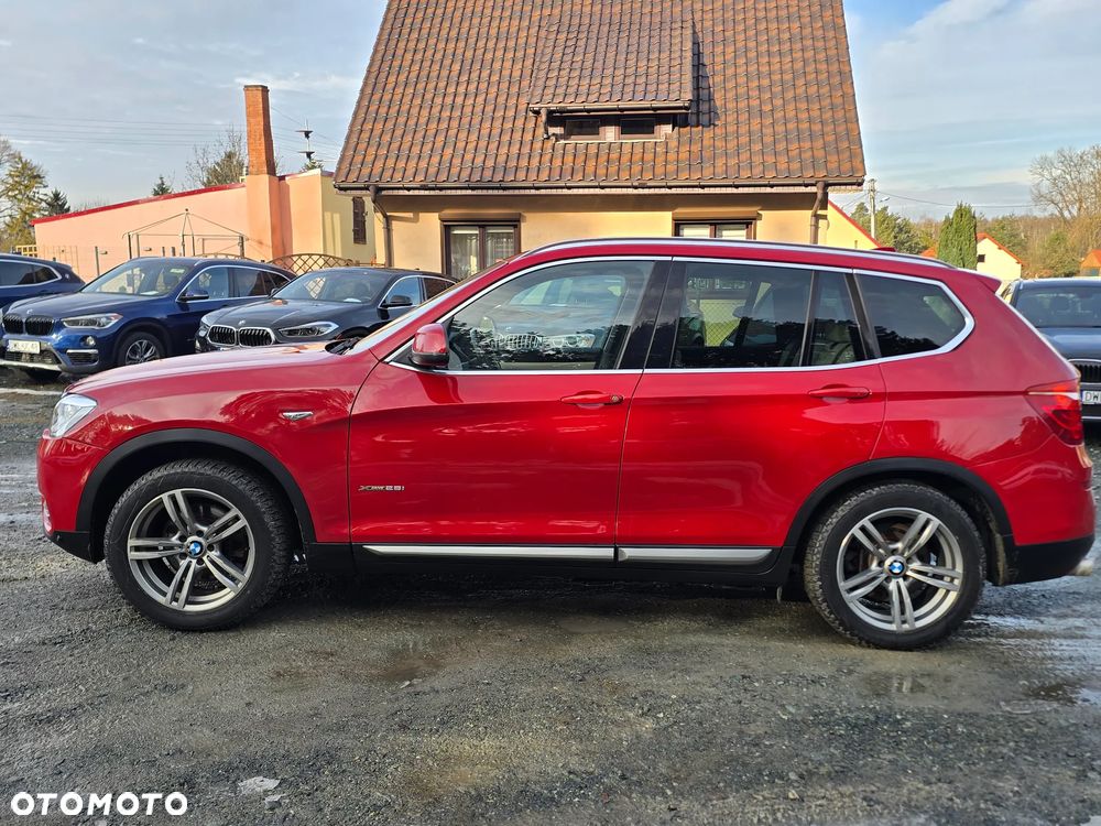 BMW X3 xDrive28i xLine - 11