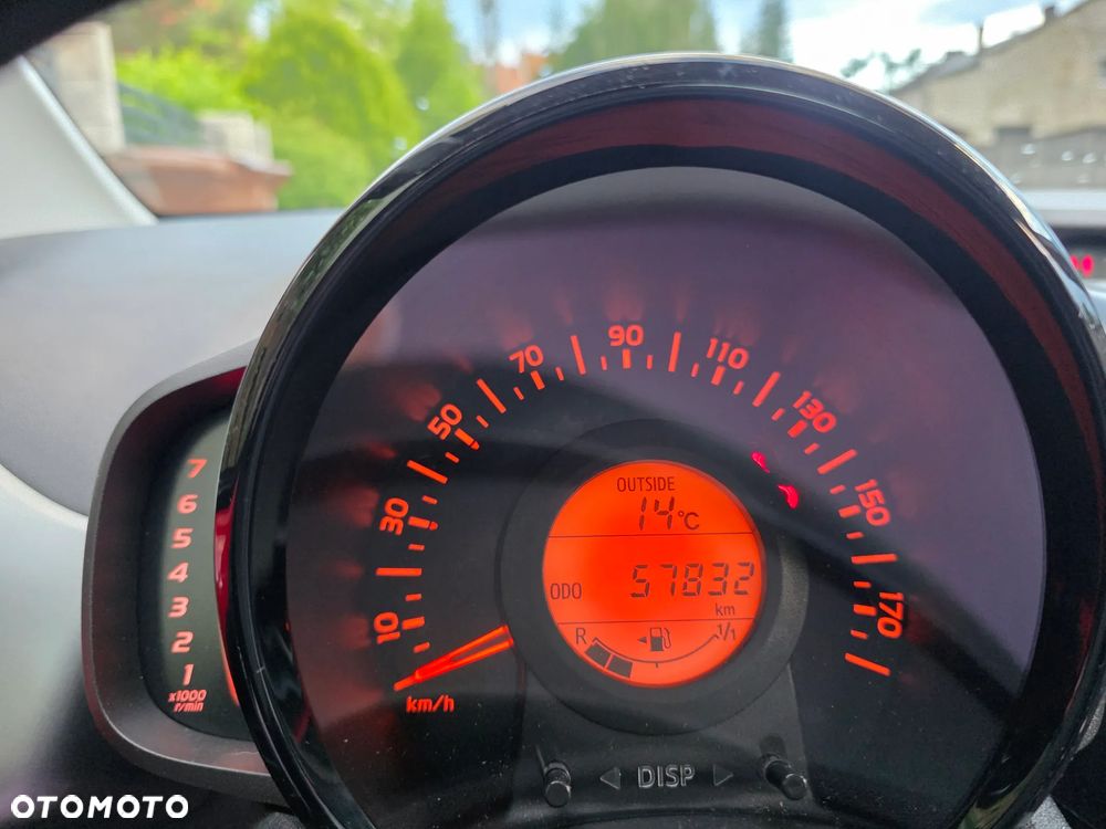 Toyota Aygo 1.0 VVT-i Sprint EU6 - 17