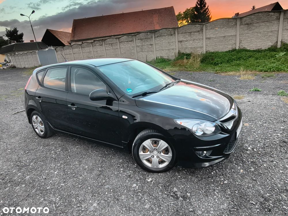 Hyundai i30 1.4 Comfort - 1