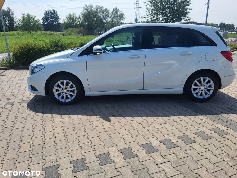 Mercedes-Benz Klasa B 180 Urban - 28