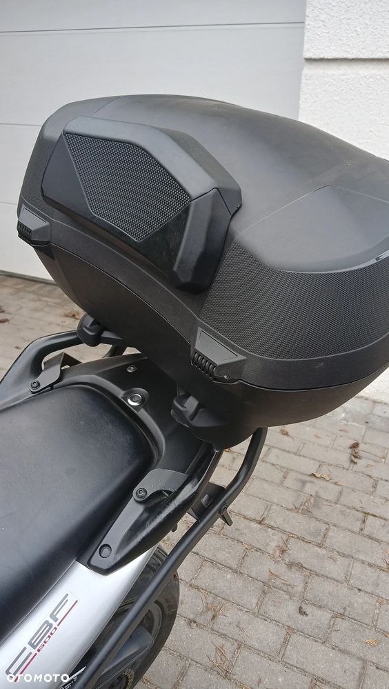 Honda CBF - 8