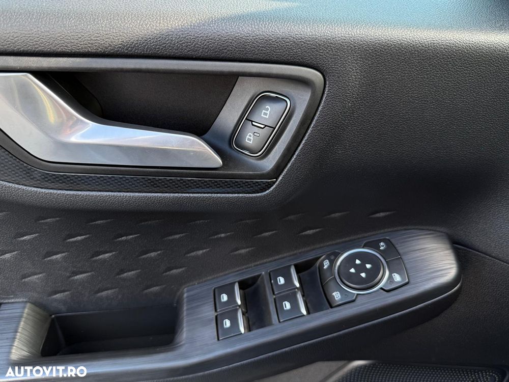 Ford Kuga 2.0 EcoBlue A8 AWD ST Line - 25