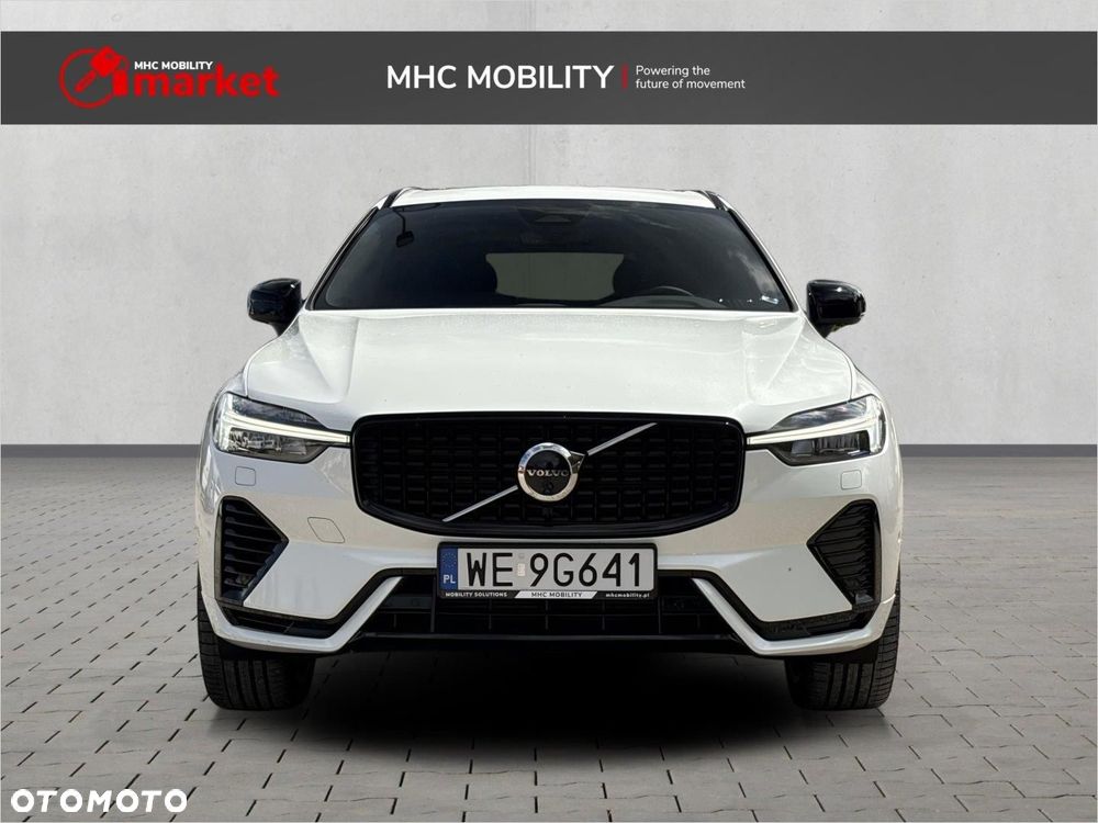 Volvo XC 60 T6 Plug-In Hybrid AWD Plus Dark - 9