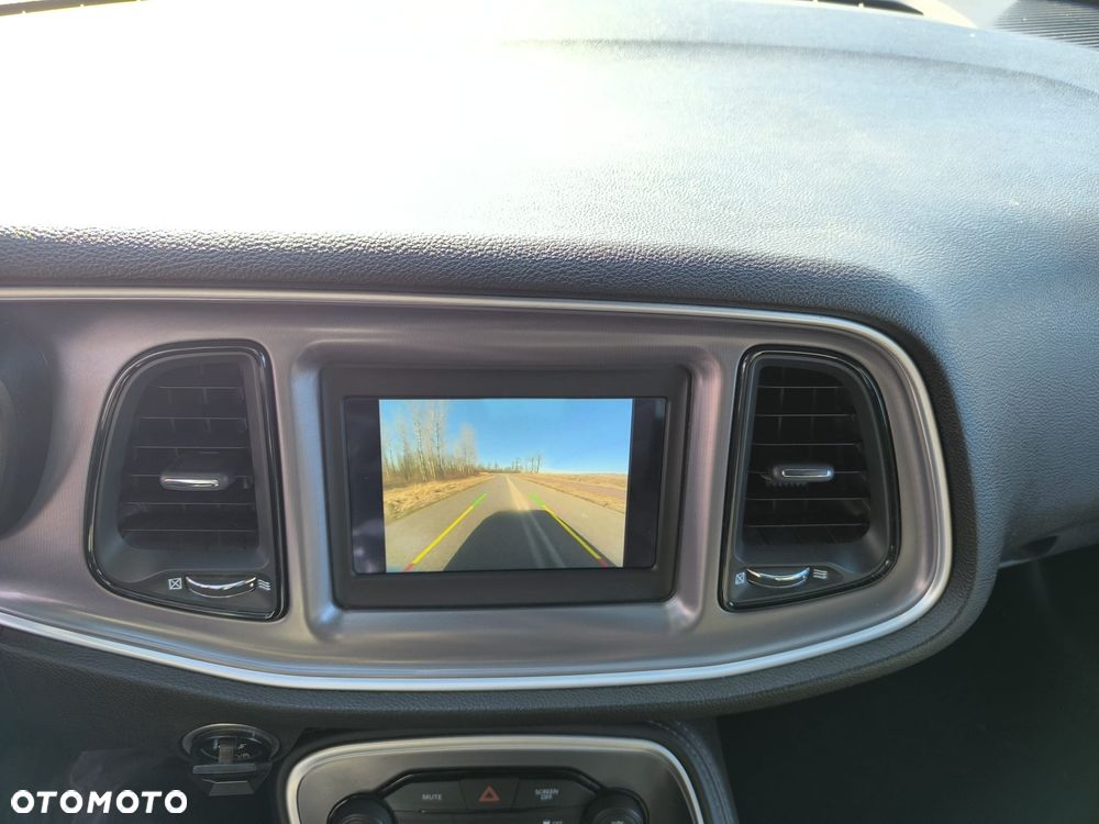 Dodge Challenger - 20