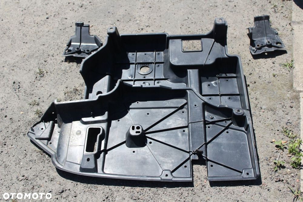 OSŁONA OSŁONY PODWOZIA TYŁ AURIS I 58399-02010 KOMPLET