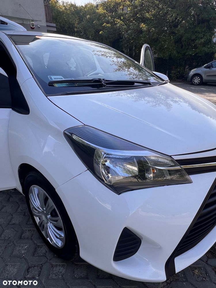 Toyota Yaris - 16