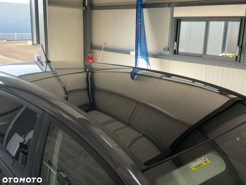 Toyota Verso 1.6 D-4D Prestige - 9