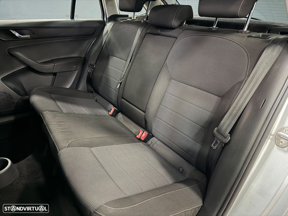 Skoda Rapid Spaceback 1.4 TDi Style - 10