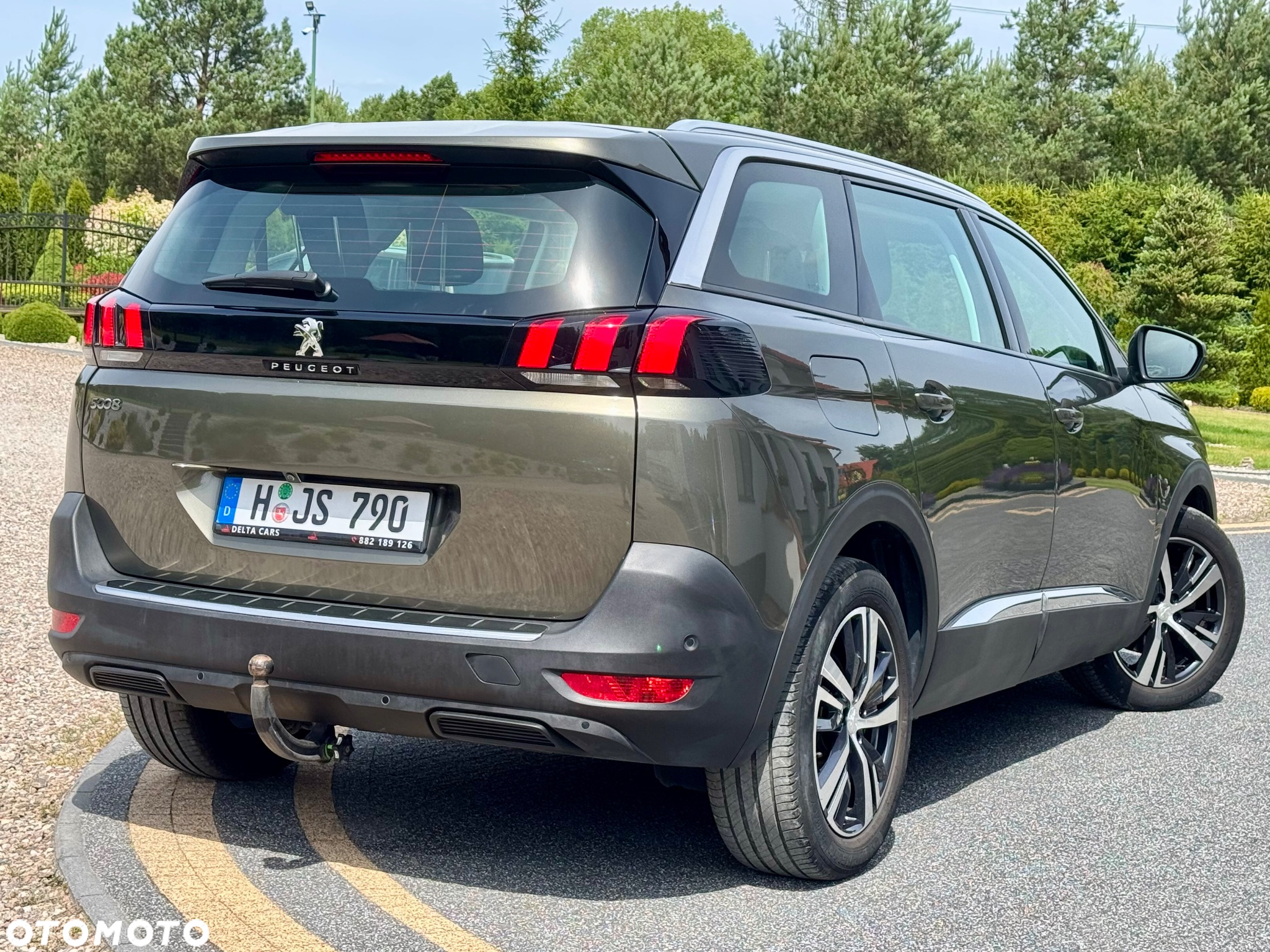 Peugeot 5008 1.5 BlueHDi Allure S&S EAT8 - 11