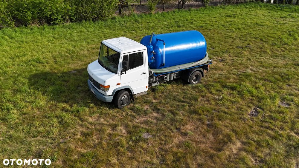 Mercedes-Benz Vario 815 - 1