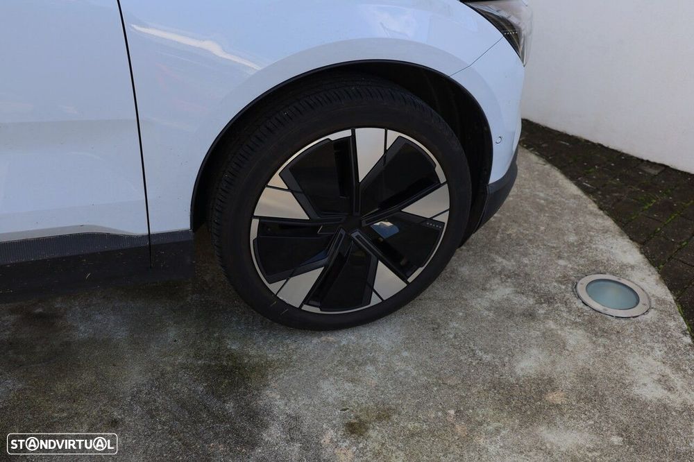 Volvo EX30 69 kWh Single Motor Extended Range Ultra - 8