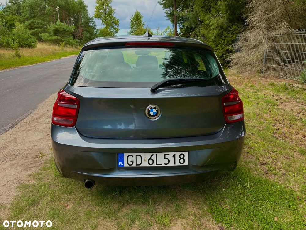 BMW Seria 1 116i - 6