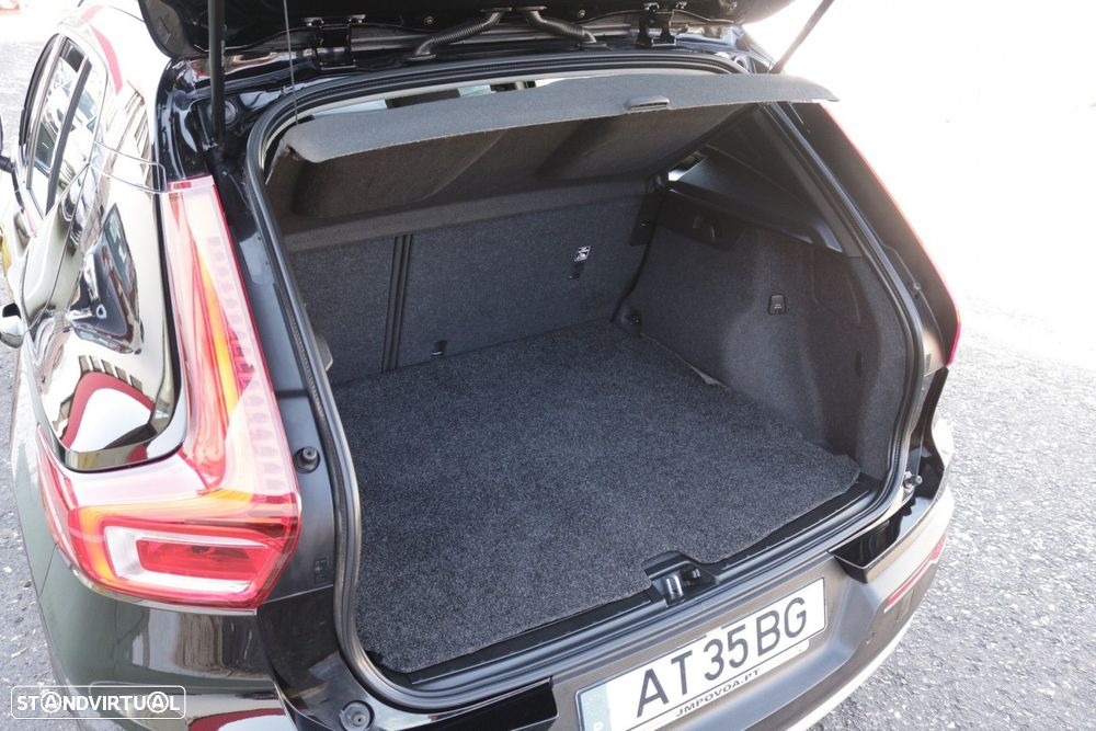 Volvo XC 40 1.5 T2 Essential - 16