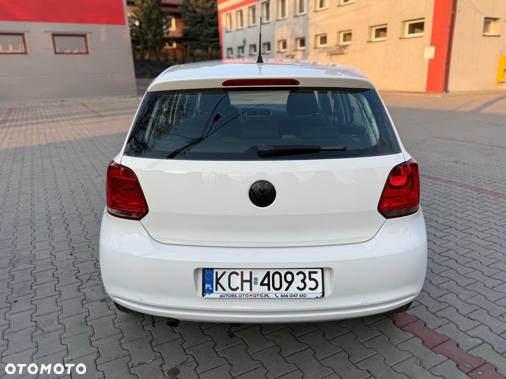 Volkswagen Polo 1.4 16V Trendline - 14