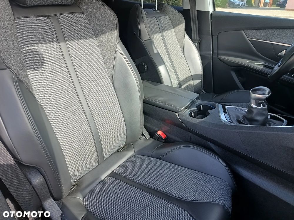 Peugeot 3008 BlueHDi 120 Stop & Start Allure - 21