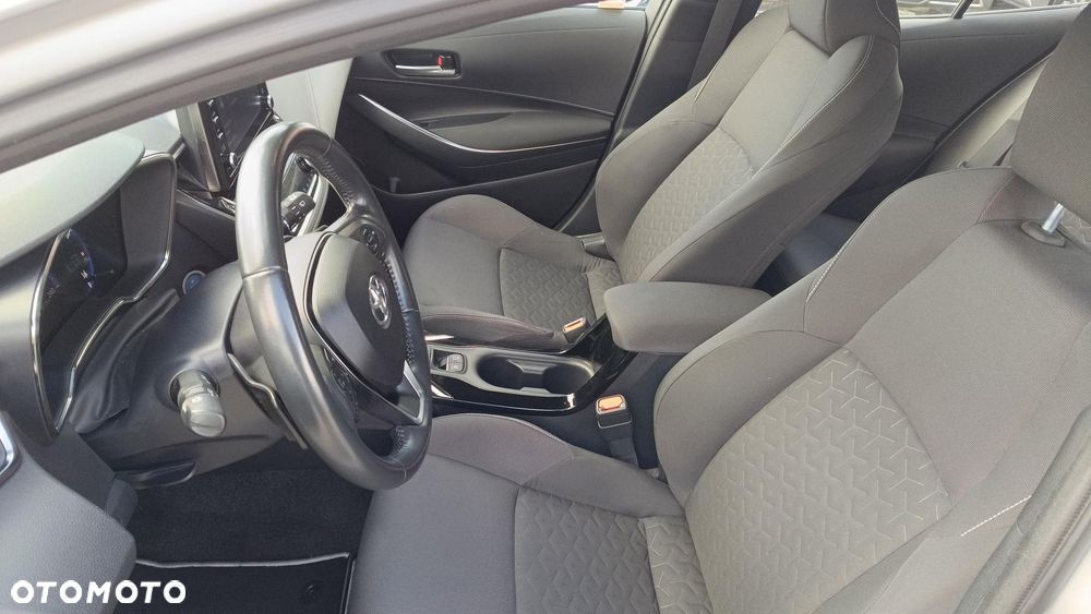 Toyota Corolla 2.0 Hybrid Comfort - 14