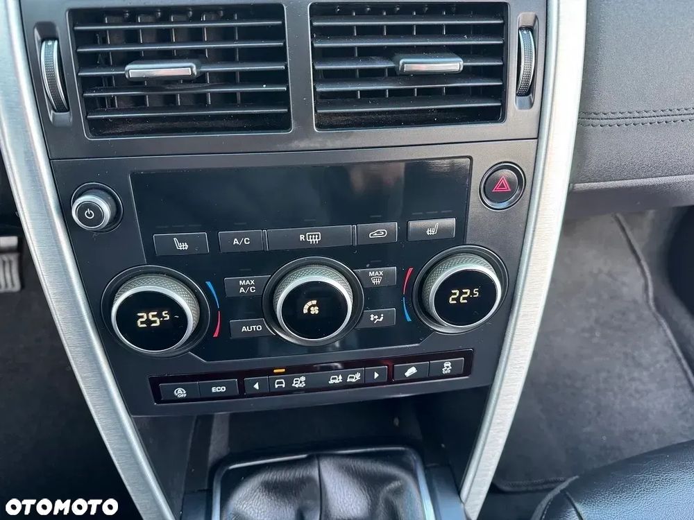 Land Rover Discovery Sport - 37