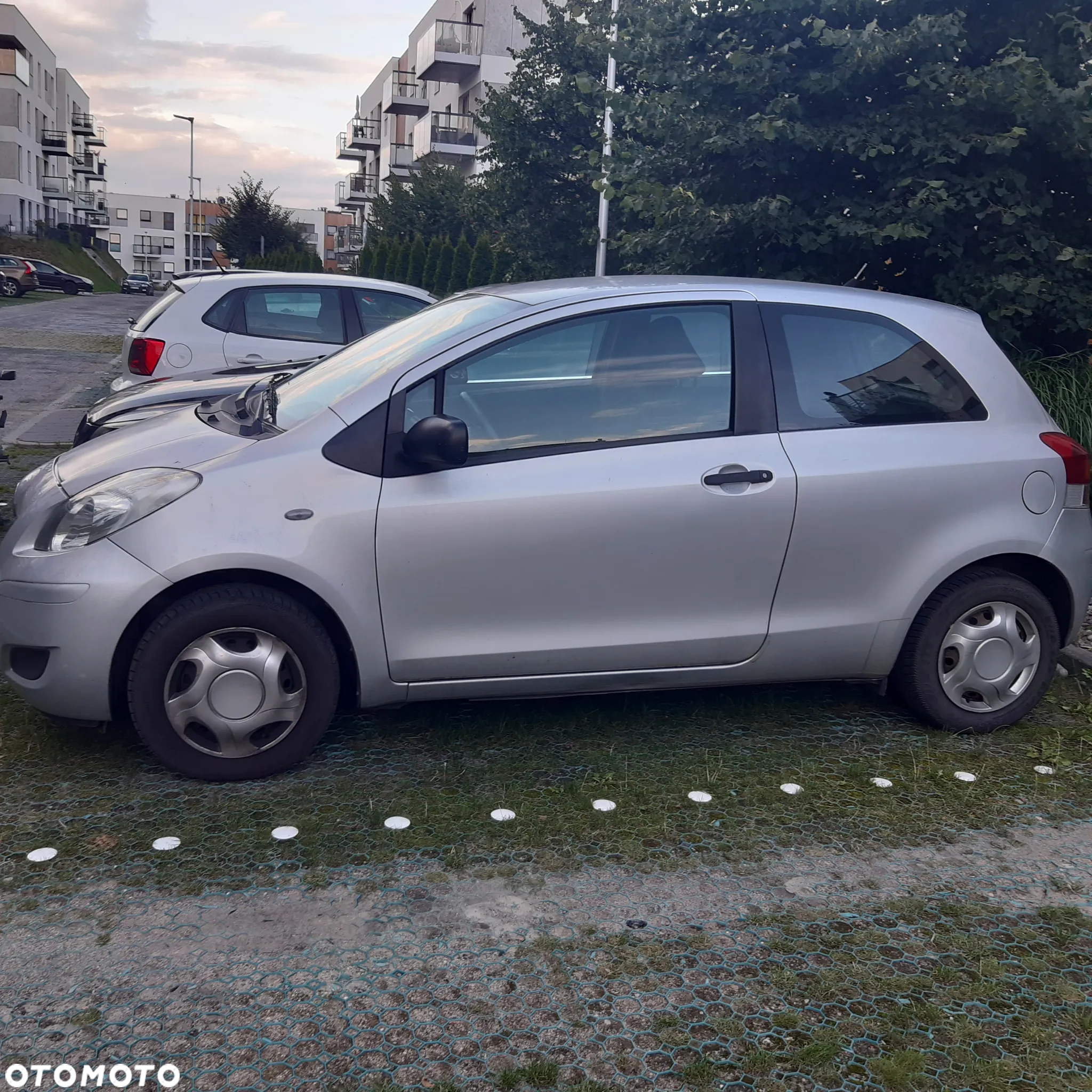Toyota Yaris - 2