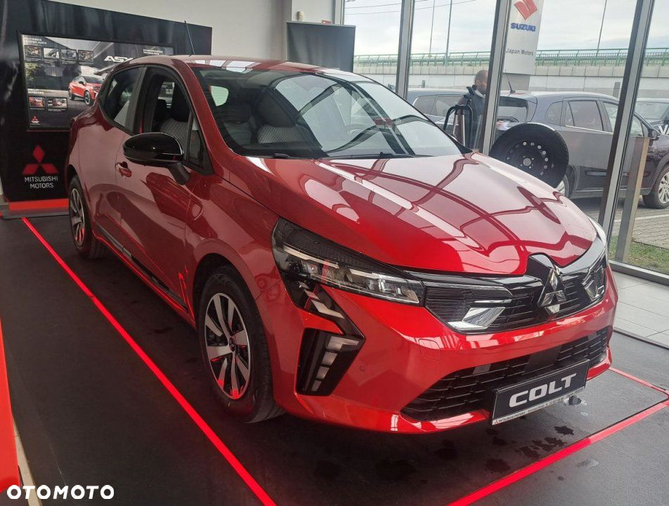 Mitsubishi Colt - 3