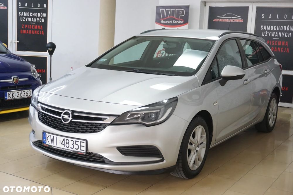 Opel Astra 1.6 CDTI Enjoy - 3