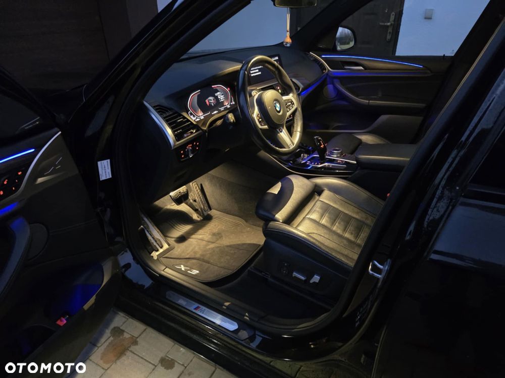 BMW X3 xDrive20d - 24