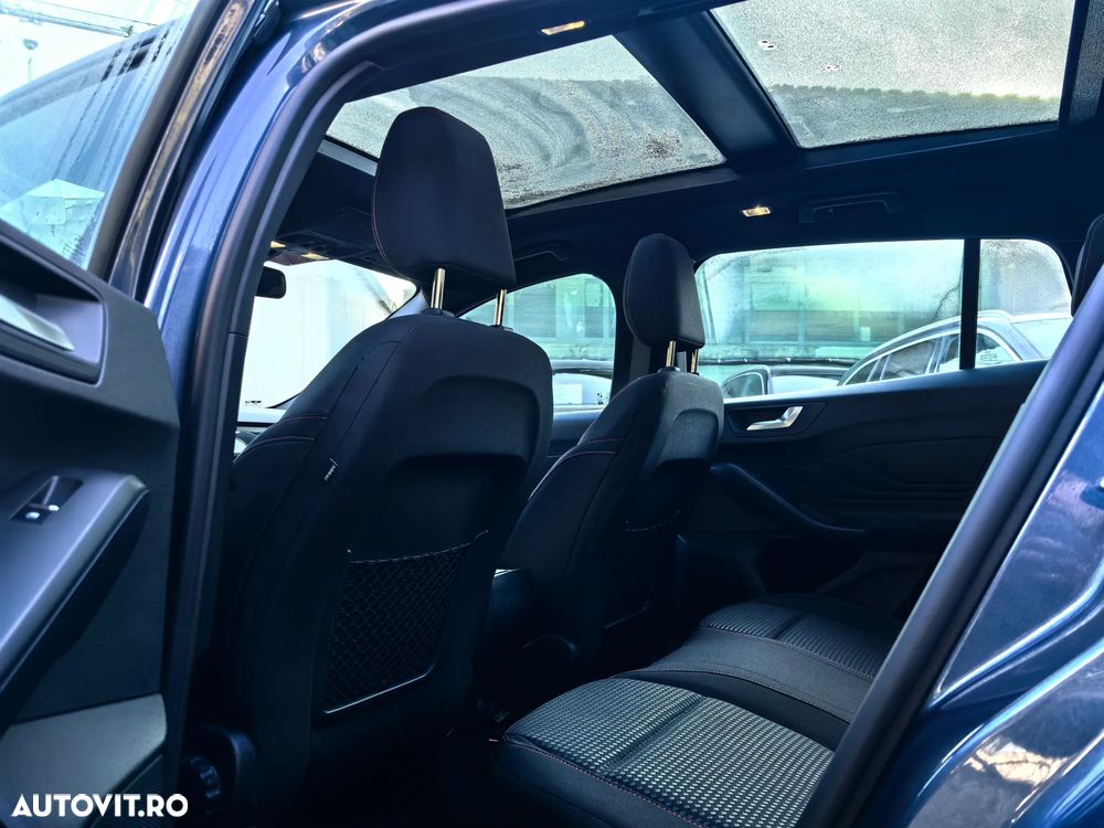 Ford Focus Turnier 1.5 EcoBlue Start-Stopp-System Aut. ST-LINE - 7