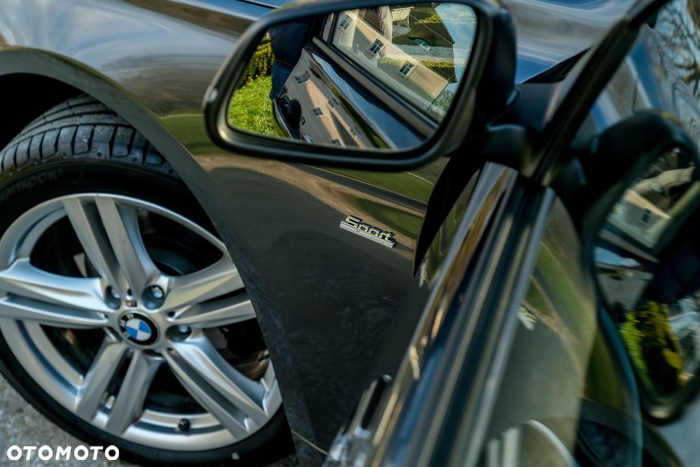 BMW Seria 3 318d Sport Line Shadow - 1