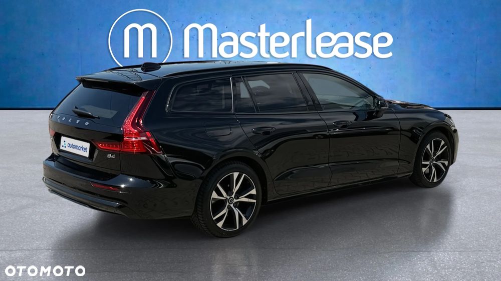 Volvo V60 B3 B Plus Dark - 6
