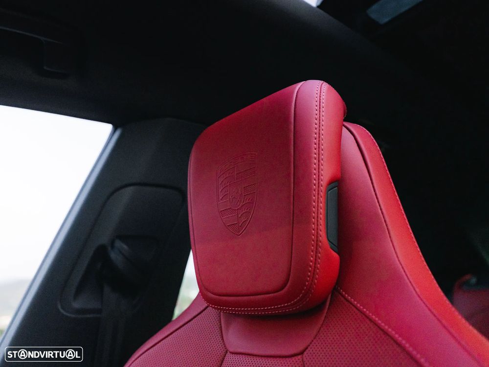 Porsche Macan Electric 4S - 18