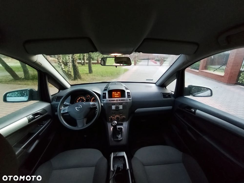 Opel Zafira 1.8 Edition - 11